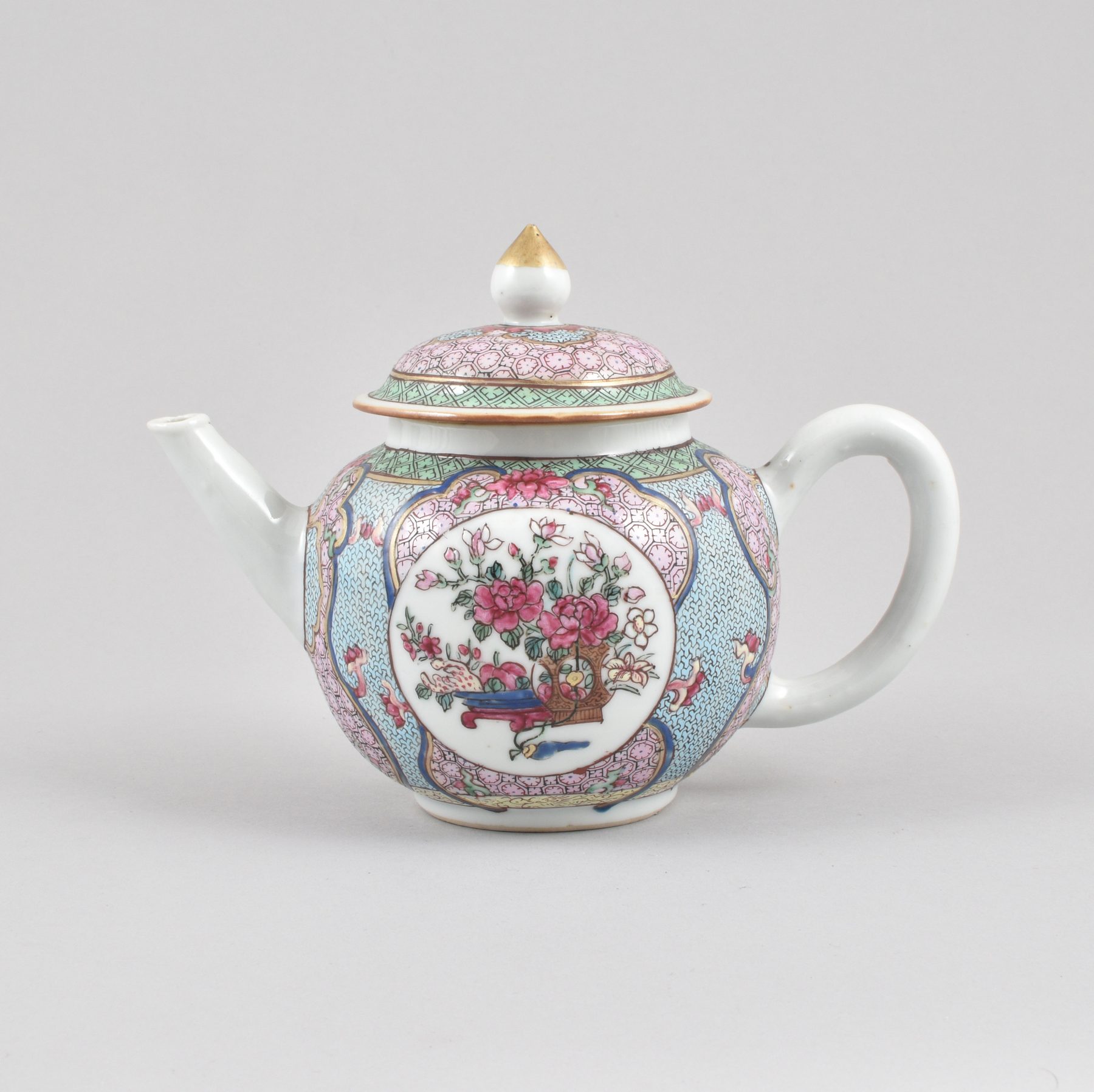 Théière émaux famille rose porcelaine Chine Yongzheng